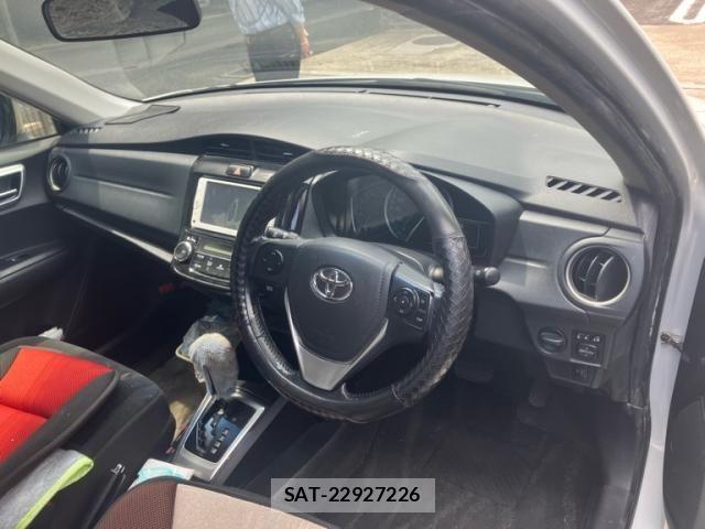 Toyota COROLLA AXIO 2013-12 8313744-11