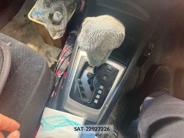 Toyota COROLLA AXIO 2013-12 8313744-25