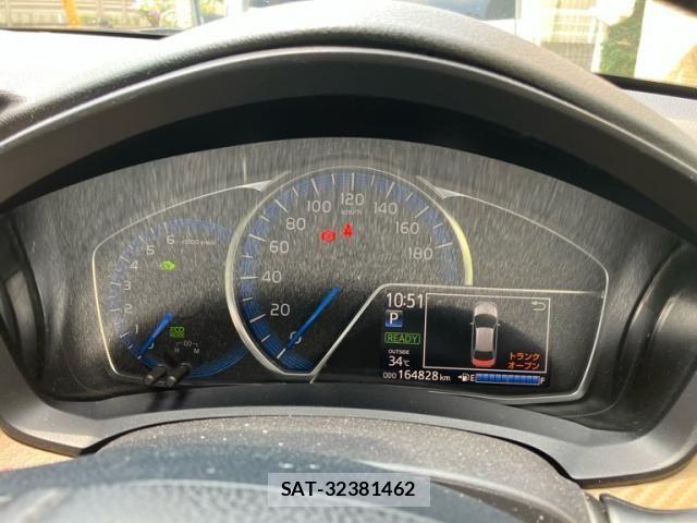 Toyota COROLLA AXIO 2014-04 8335261-16