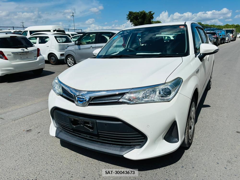 Toyota COROLLA AXIO 2019-06 8240830-0