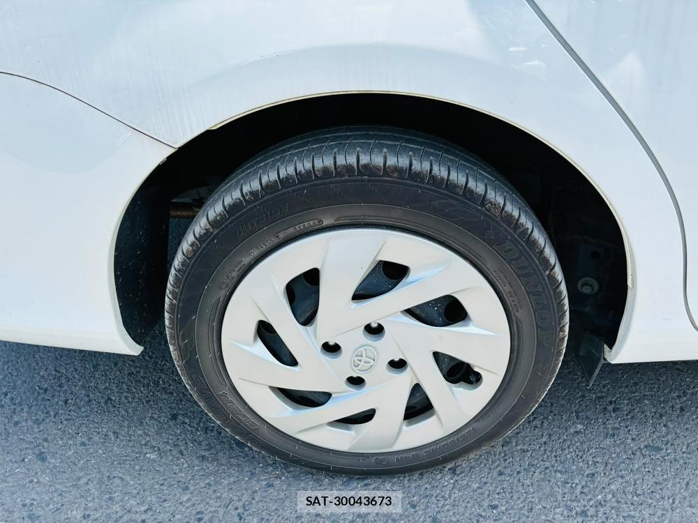 Toyota COROLLA AXIO 2019-06 8240830-27