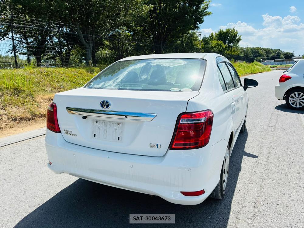 Toyota COROLLA AXIO 2019-06 8240830-4