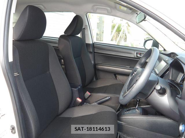 Toyota COROLLA AXIO 2023-05 8354170-17