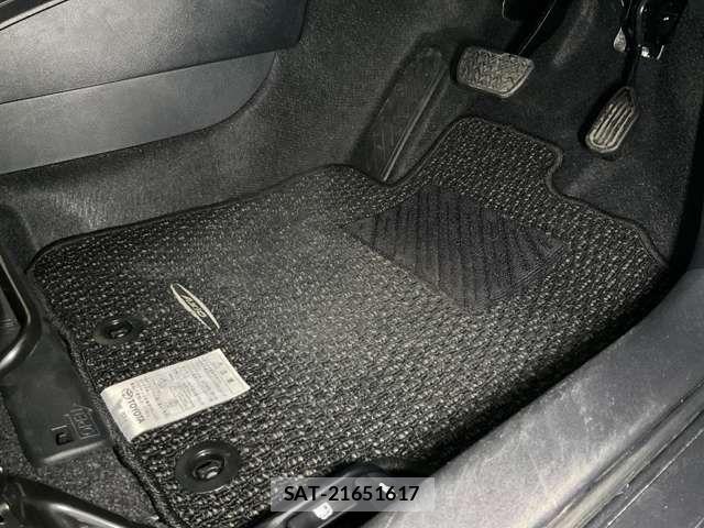 Toyota COROLLA AXIO 2017-12 8524091-17