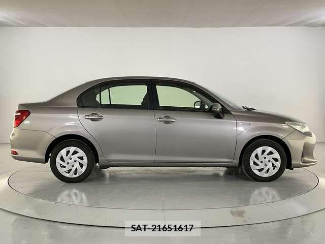 Toyota COROLLA AXIO 2017-12 8524091-6