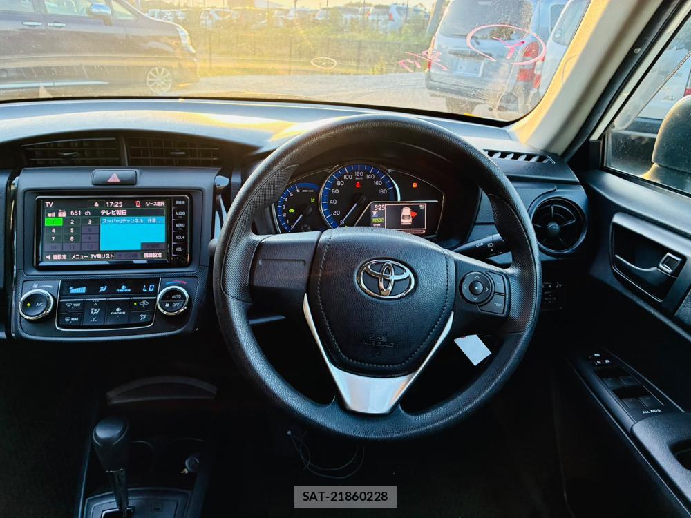 Toyota COROLLA AXIO 2019-03 8282296-13