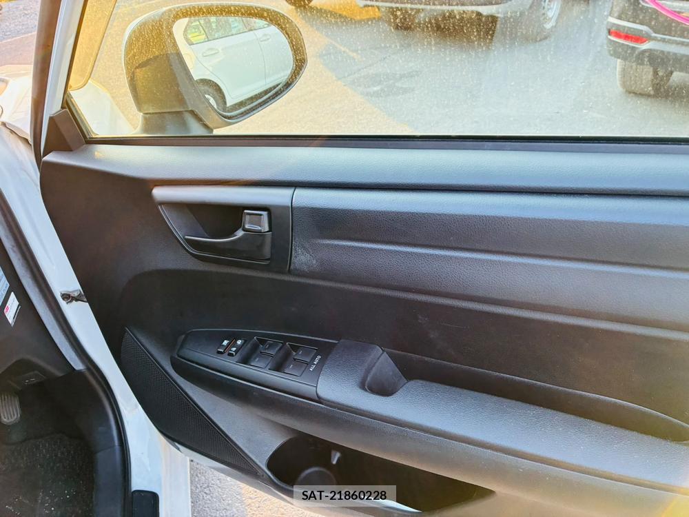 Toyota COROLLA AXIO 2019-03 8282296-20