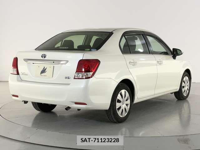 Toyota COROLLA AXIO 2014-11 8626194-9