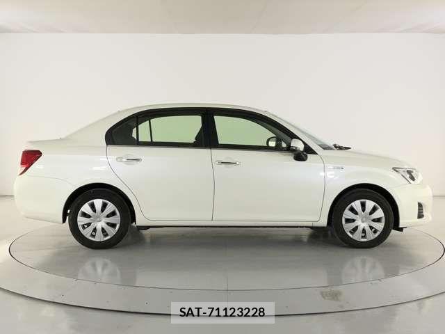 Toyota COROLLA AXIO 2014-11 8626194-10