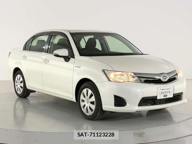 Toyota COROLLA AXIO 2014-11 8626194-11
