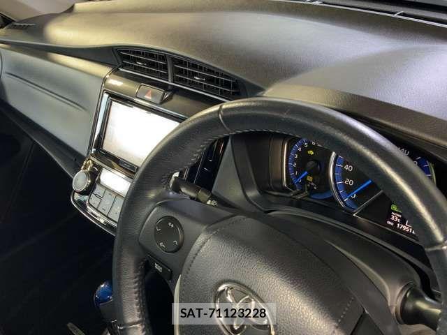 Toyota COROLLA AXIO 2014-11 8626194-17