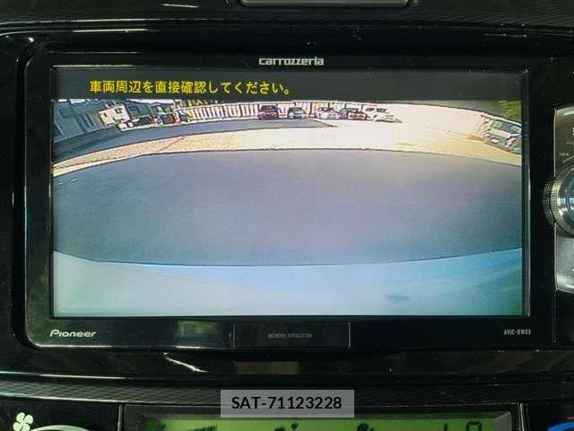 Toyota COROLLA AXIO 2014-11 8626194-4