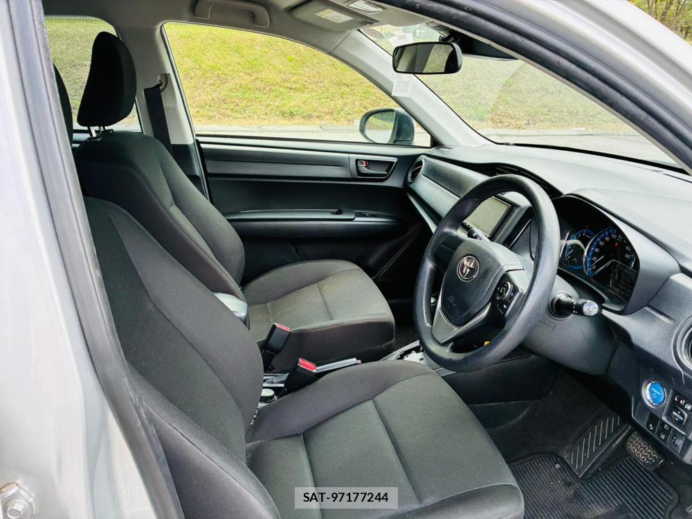 Toyota COROLLA AXIO 2020-09 8673690-11