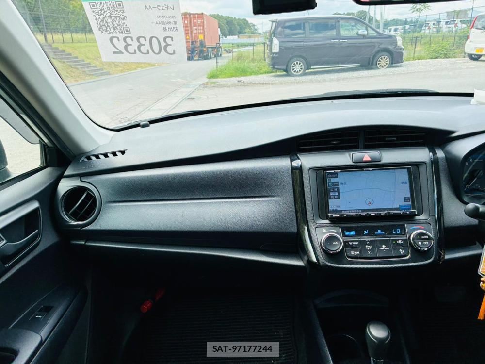 Toyota COROLLA AXIO 2020-09 8673690-17