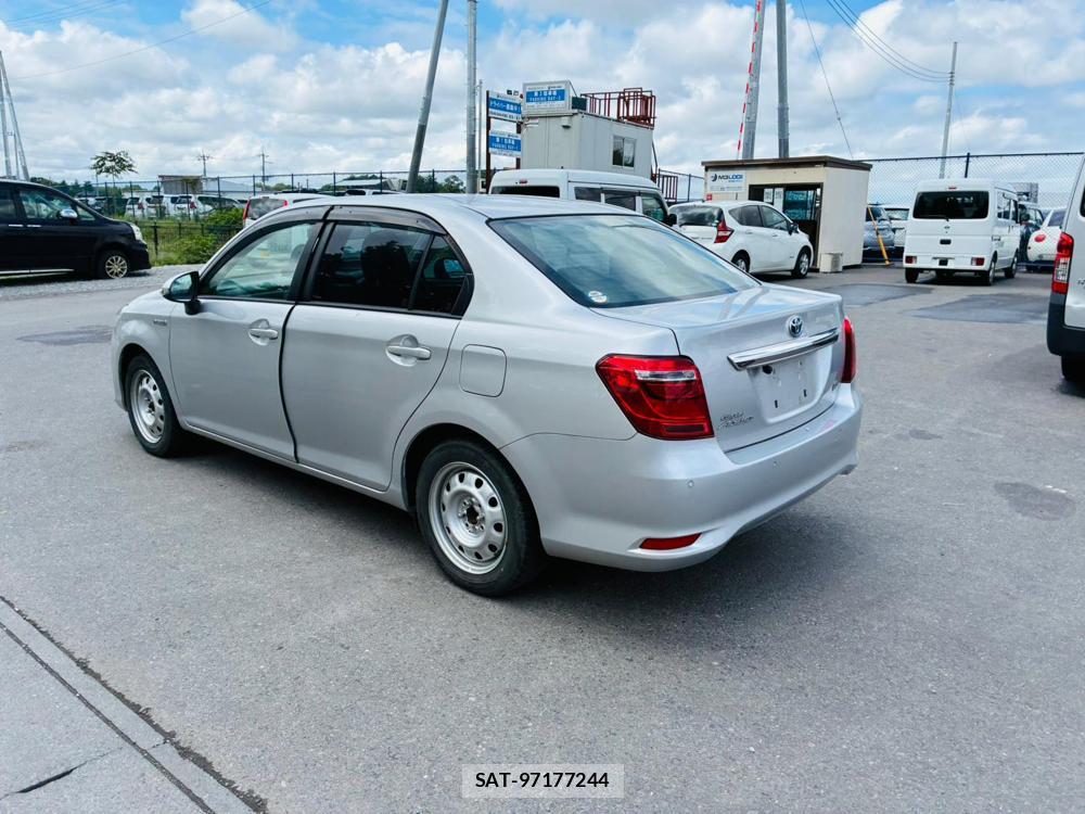 Toyota COROLLA AXIO 2020-09 8673690-2