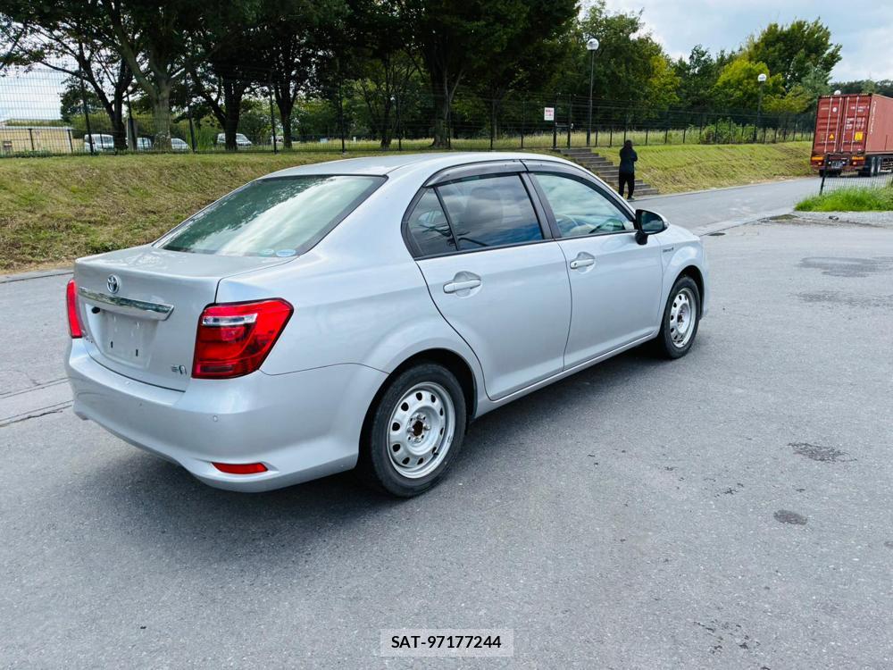 Toyota COROLLA AXIO 2020-09 8673690-4