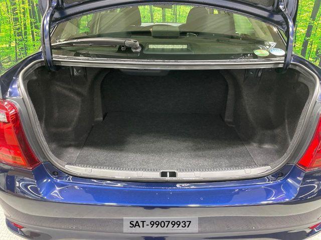 Toyota COROLLA AXIO 2016-01 8779771-10
