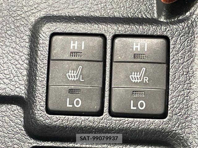 Toyota COROLLA AXIO 2016-01 8779771-7
