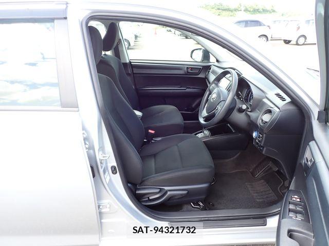 Toyota COROLLA AXIO 2022-06 8779769-14