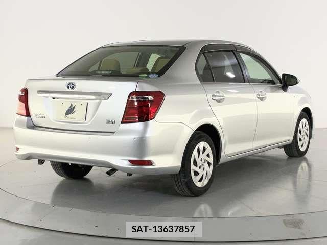 Toyota COROLLA AXIO 2017-11 8828274-10