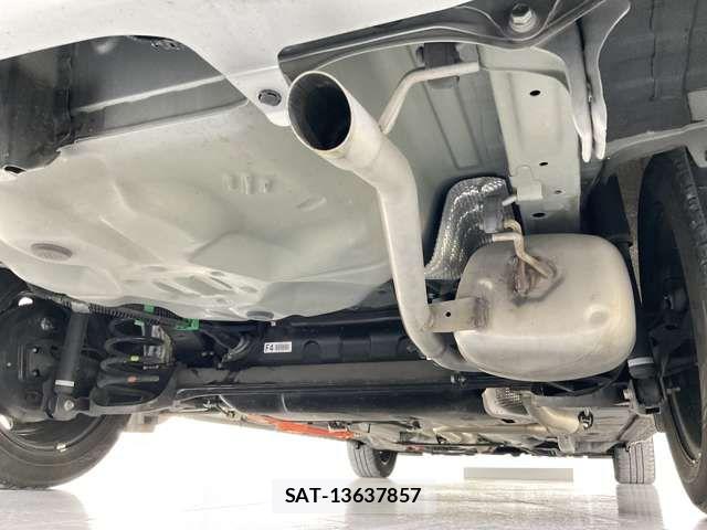 Toyota COROLLA AXIO 2017-11 8828274-14