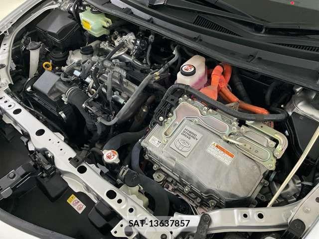 Toyota COROLLA AXIO 2017-11 8828274-16