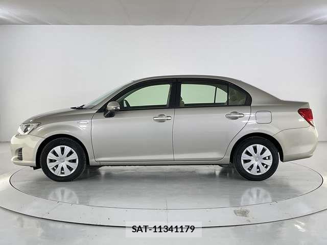 Toyota COROLLA AXIO 2014-07 8828275-2