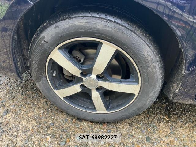 Toyota COROLLA AXIO 2016-11 8848505-11