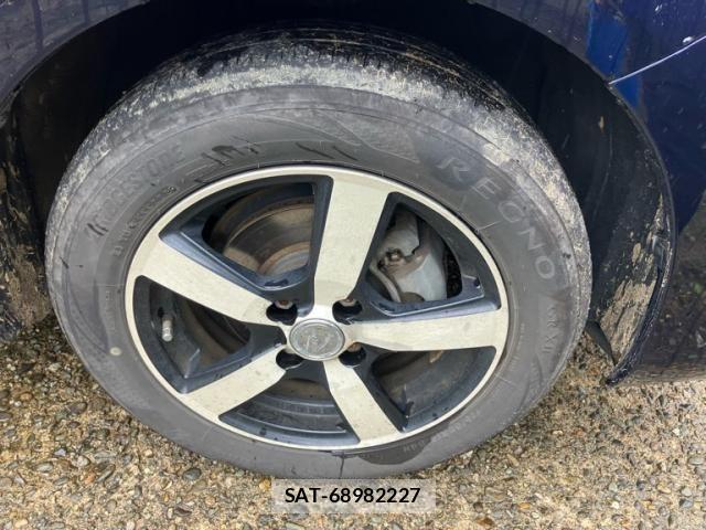 Toyota COROLLA AXIO 2016-11 8848505-3