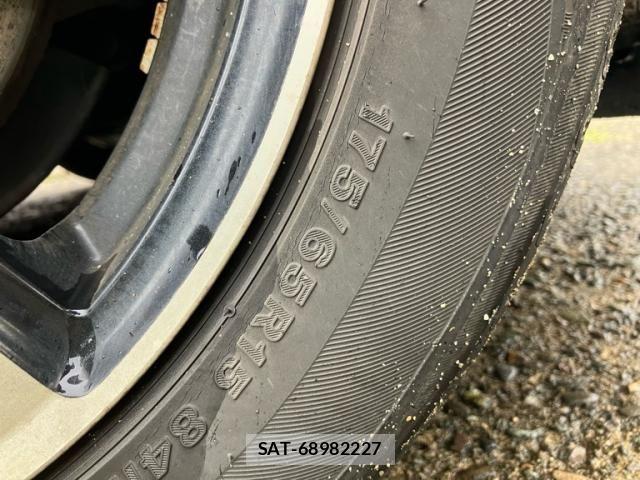 Toyota COROLLA AXIO 2016-11 8848505-4