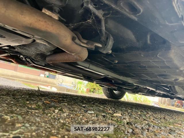 Toyota COROLLA AXIO 2016-11 8848505-5