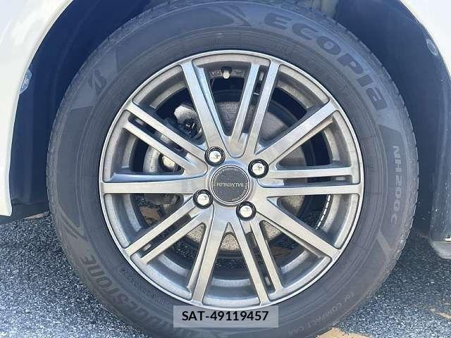 Toyota COROLLA AXIO 2017-12 8879145-8