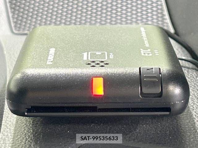 Toyota COROLLA CROSS 2024-03 512769-5