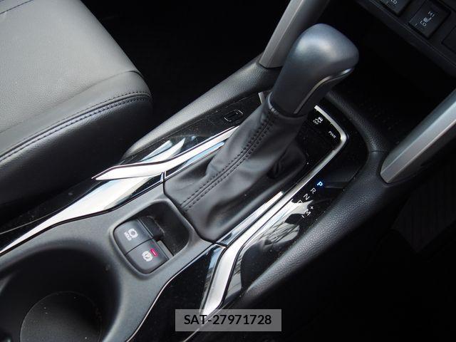 Toyota COROLLA CROSS 2023-06 1059895-11