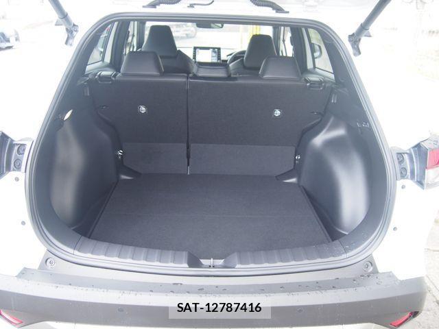 Toyota COROLLA CROSS 2023-03 1084610-7