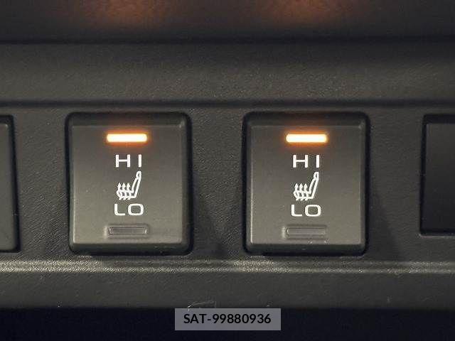 Toyota COROLLA CROSS 2023-12 4752038-9