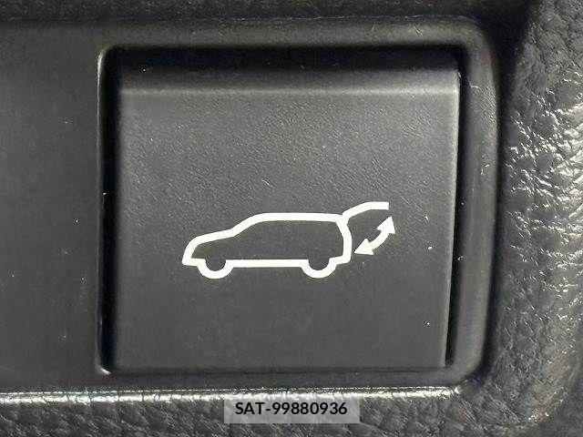 Toyota COROLLA CROSS 2023-12 4752038-7