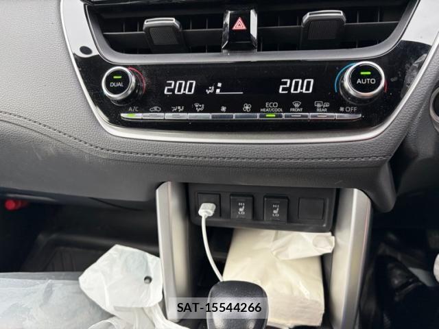 Toyota COROLLA CROSS 2022-01 6611100-18