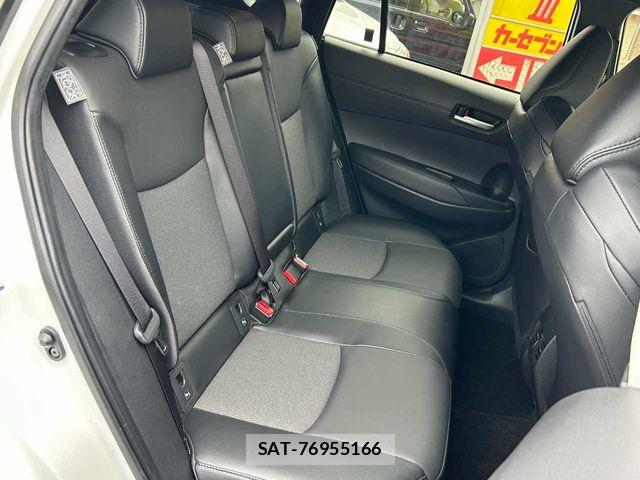 Toyota COROLLA CROSS 2023-08 6675403-18