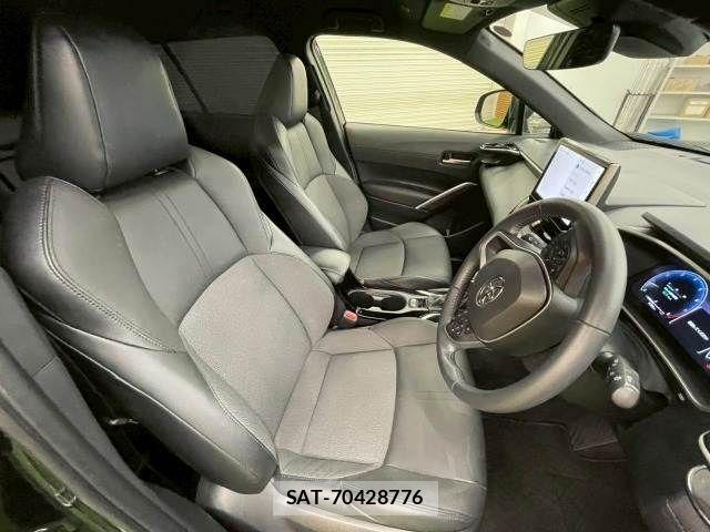 Toyota COROLLA CROSS 2023-11 6814225-8