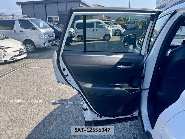 Toyota COROLLA CROSS 2024-05 6903406-9