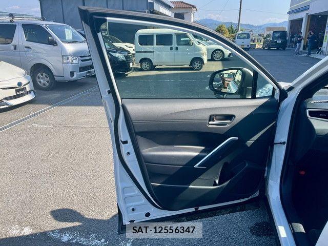 Toyota COROLLA CROSS 2024-05 6903406-6
