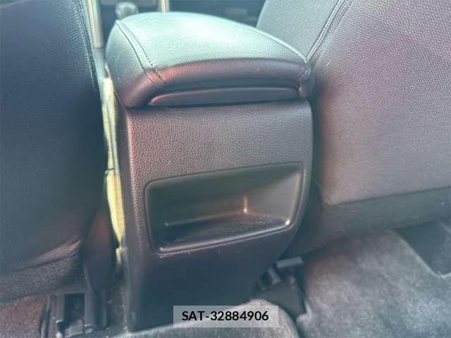 Toyota COROLLA CROSS 2023-11 6903405-17