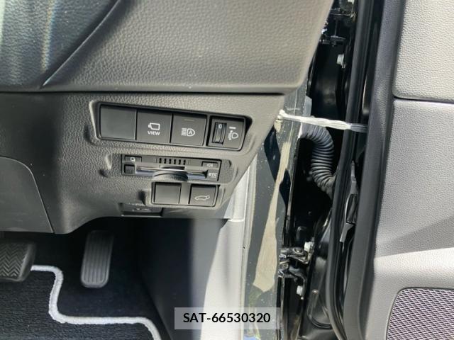 Toyota COROLLA CROSS 2023-03 7216258-12