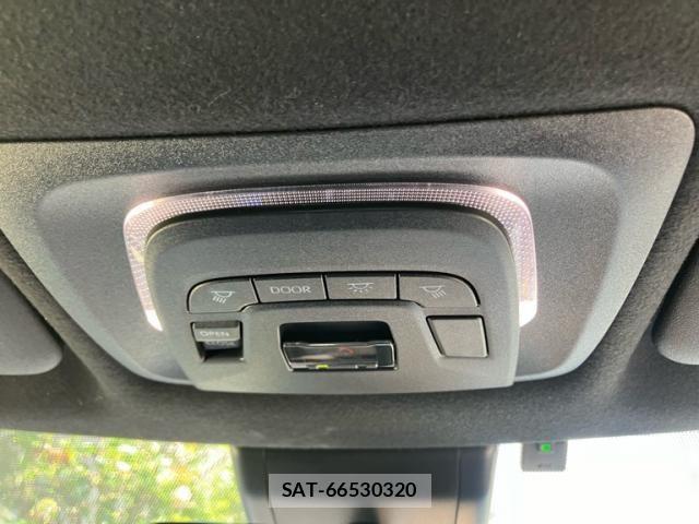 Toyota COROLLA CROSS 2023-03 7216258-19