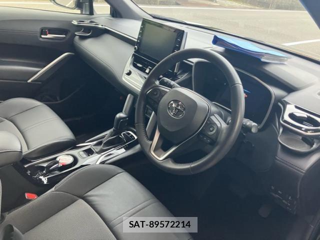 Toyota COROLLA CROSS 2022-04 7216255-9