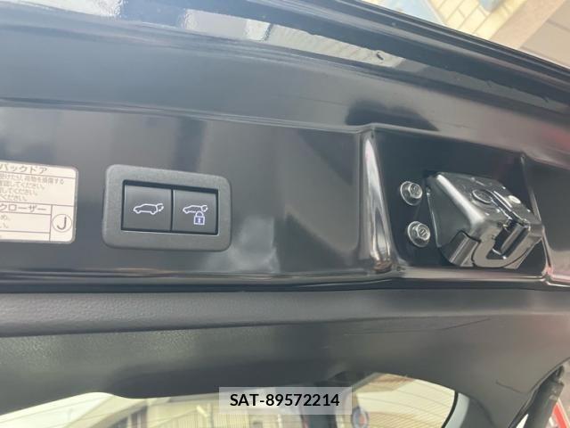 Toyota COROLLA CROSS 2022-04 7216255-24