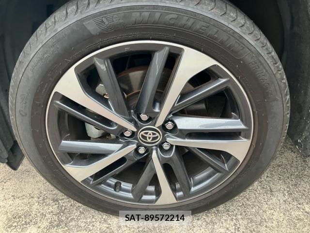 Toyota COROLLA CROSS 2022-04 7216255-5