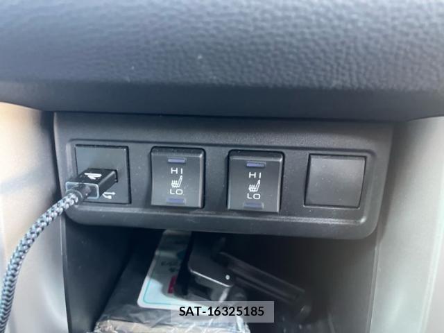 Toyota COROLLA CROSS 2023-02 7216254-22