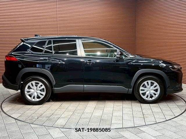 Toyota COROLLA CROSS 2024-03 7216257-17